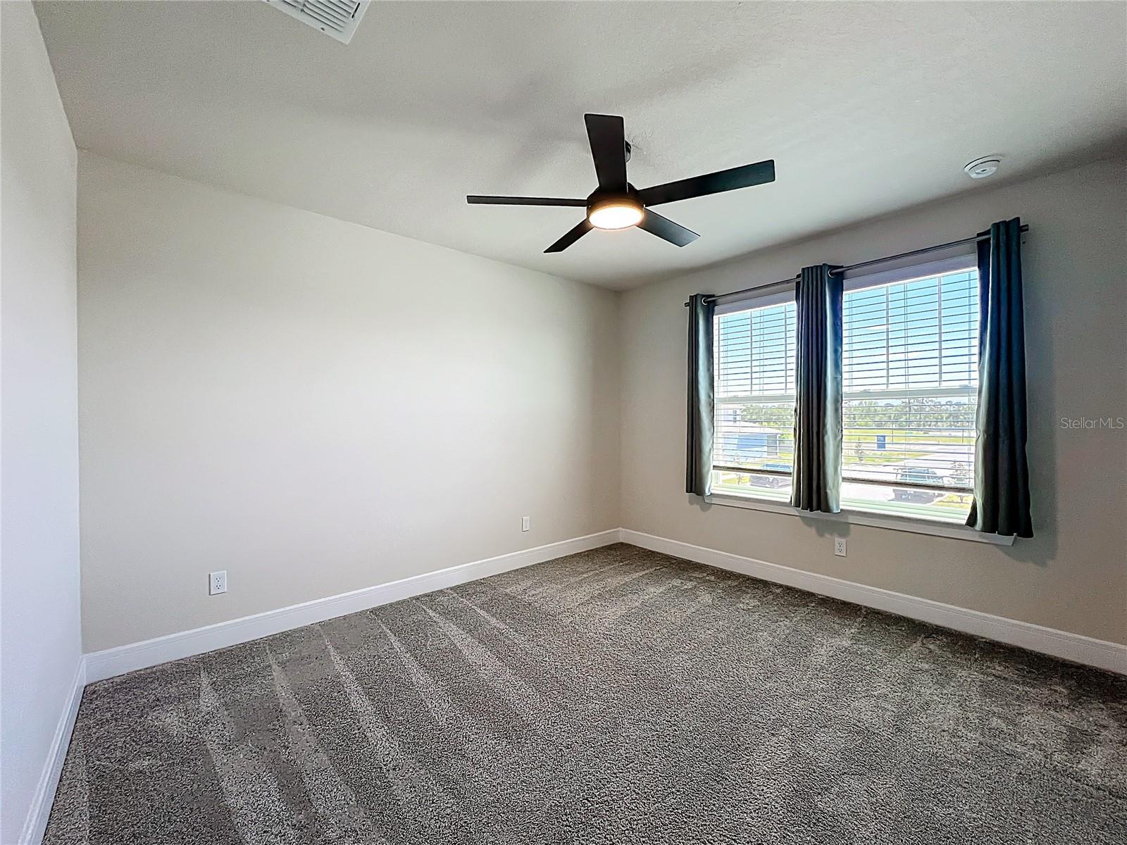 AMELIA GROVES PH 1 - Residential