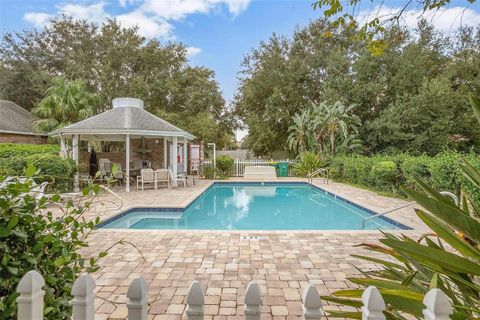 A home in DELAND