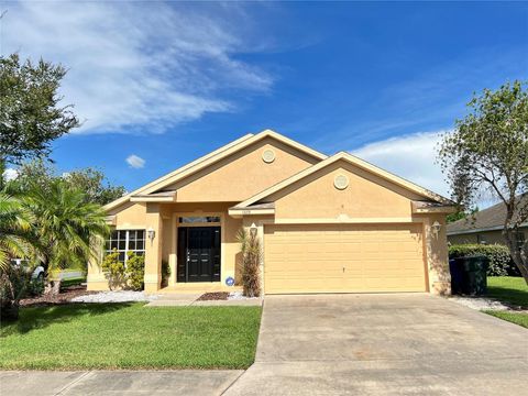 A home in LAKELAND