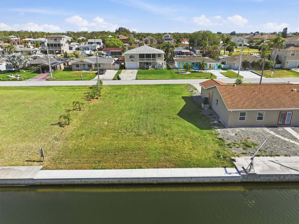 Photo of 7429 Hatteras Drive, Hudson, FL 34667 (MLS # W7885630)