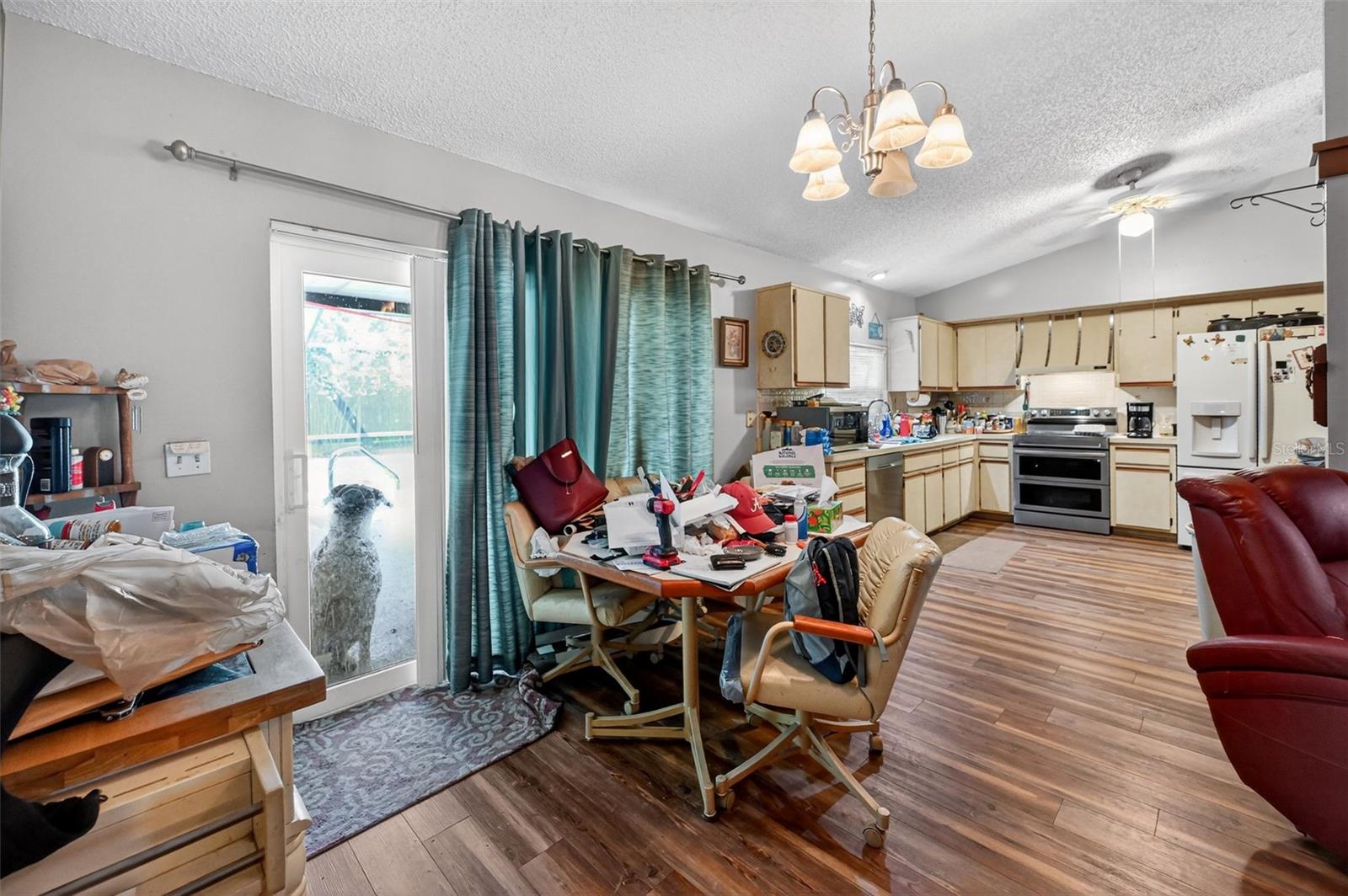 SPRING HILL - Residential