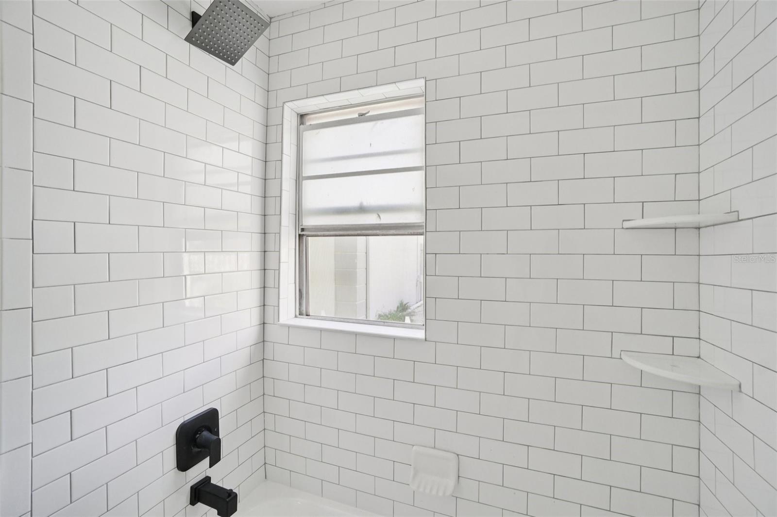LES CHATEAUX CONDO - Residential