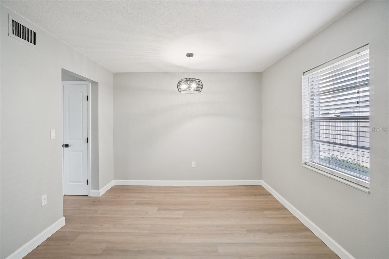 LES CHATEAUX CONDO - Residential