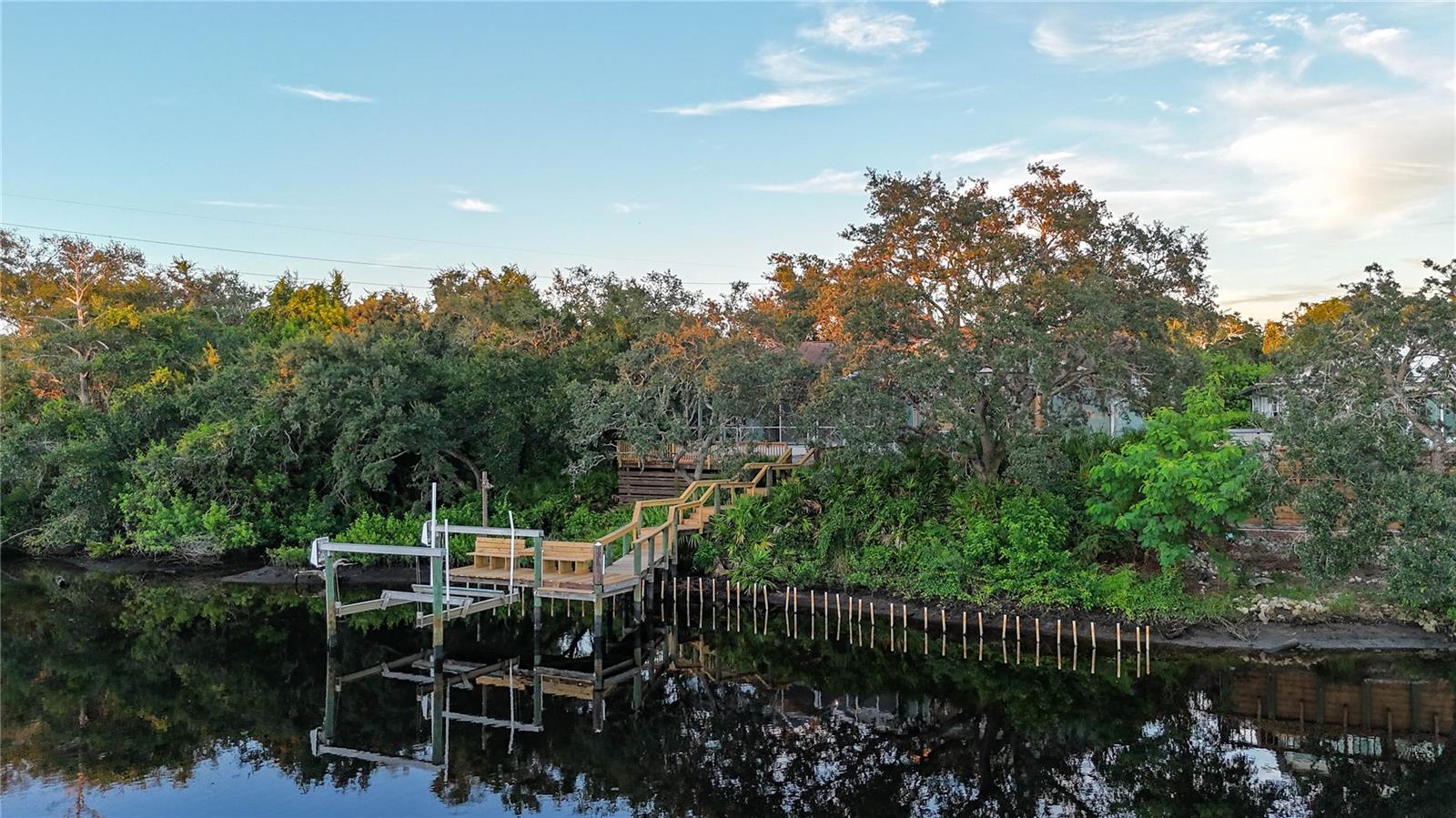 RIVER LANDINGS BLUFFS PH I - Residential