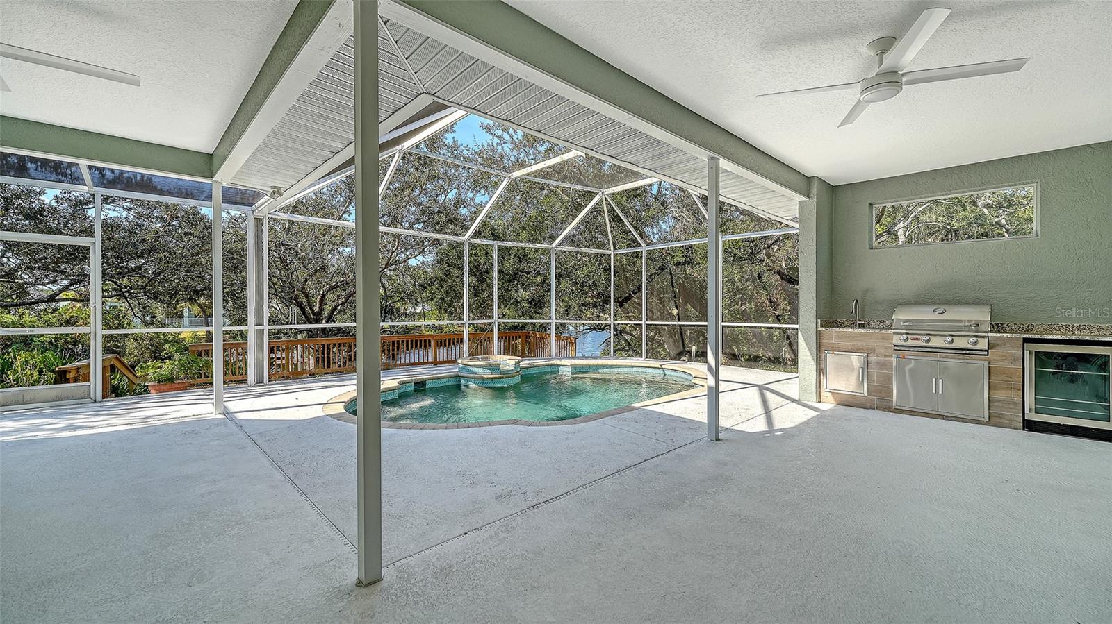 RIVER LANDINGS BLUFFS PH I - Residential