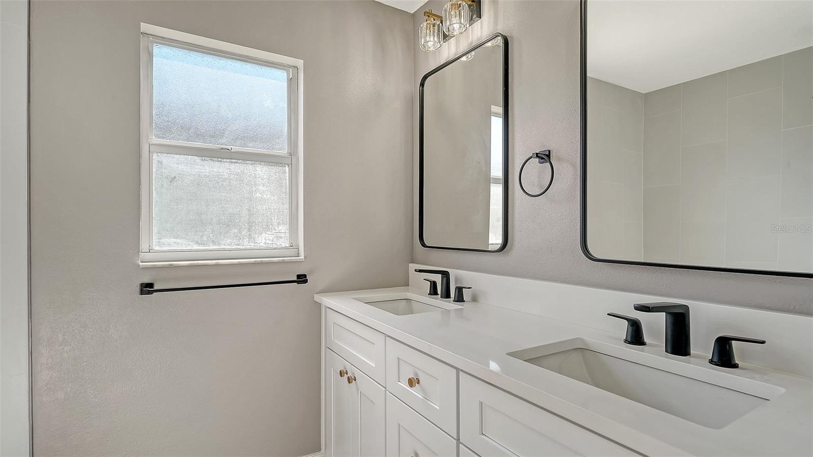 RIVER LANDINGS BLUFFS PH I - Residential