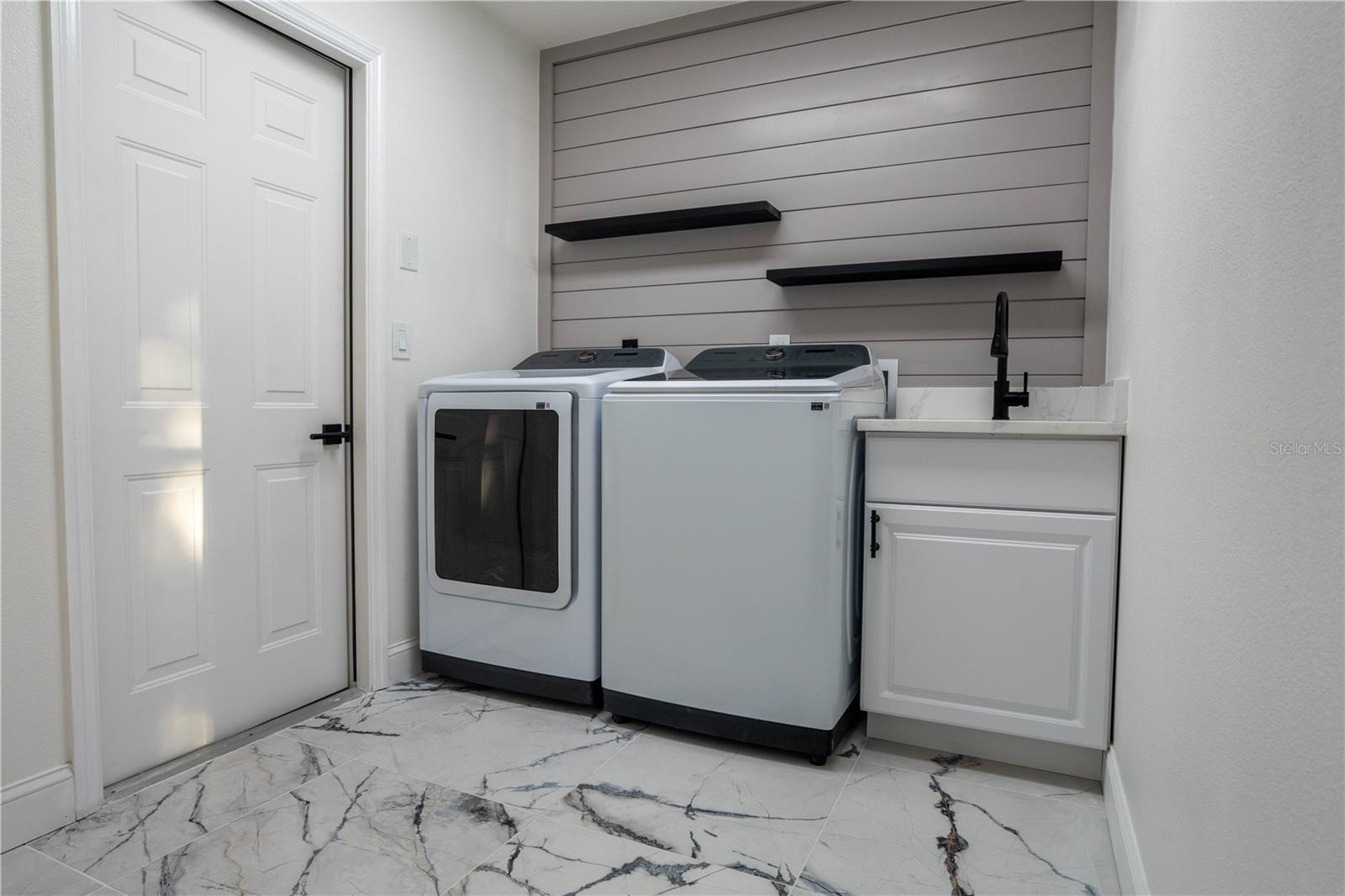 RIVER LANDINGS BLUFFS PH I - Residential