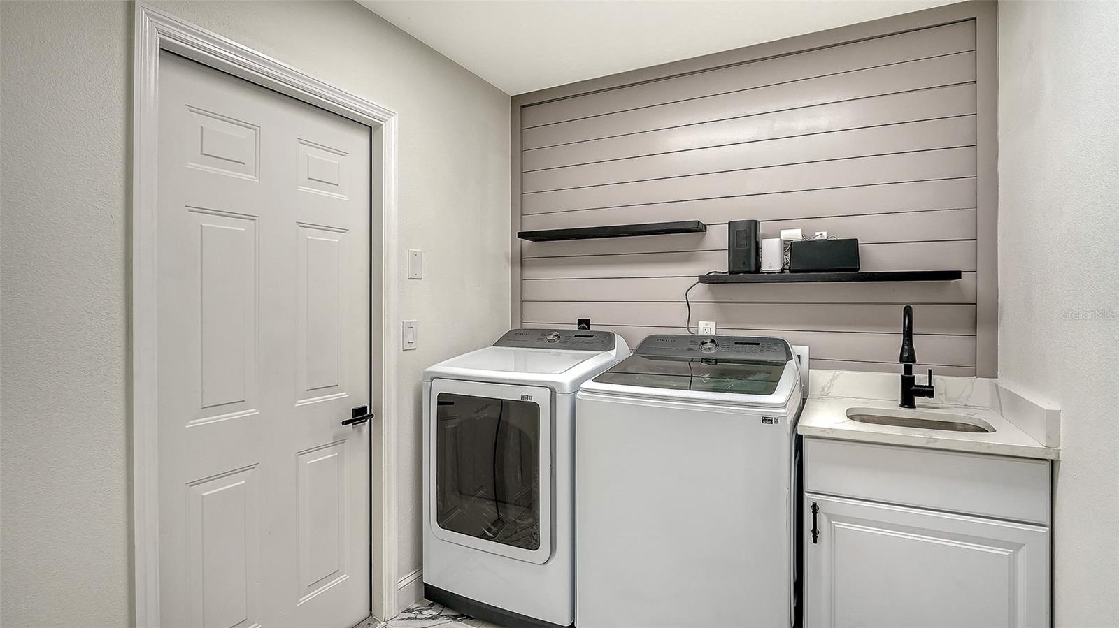 RIVER LANDINGS BLUFFS PH I - Residential