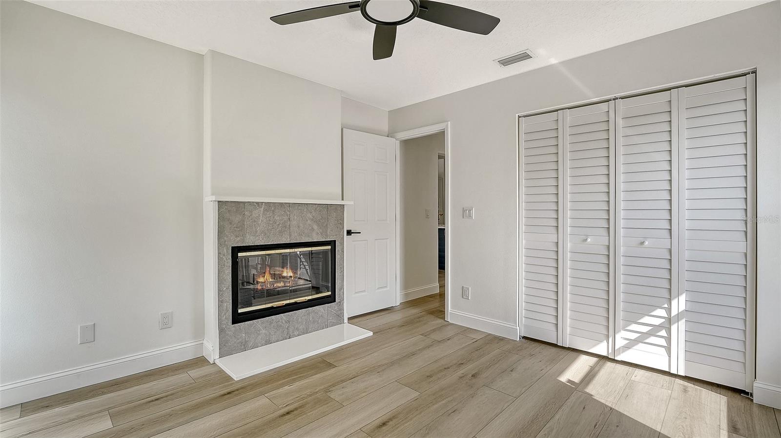 RIVER LANDINGS BLUFFS PH I - Residential