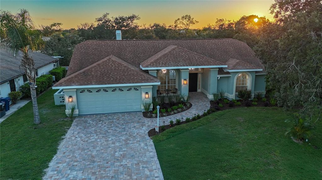 Photo of 5402 60th Street E, Bradenton, FL 34203 (MLS # A4665181)