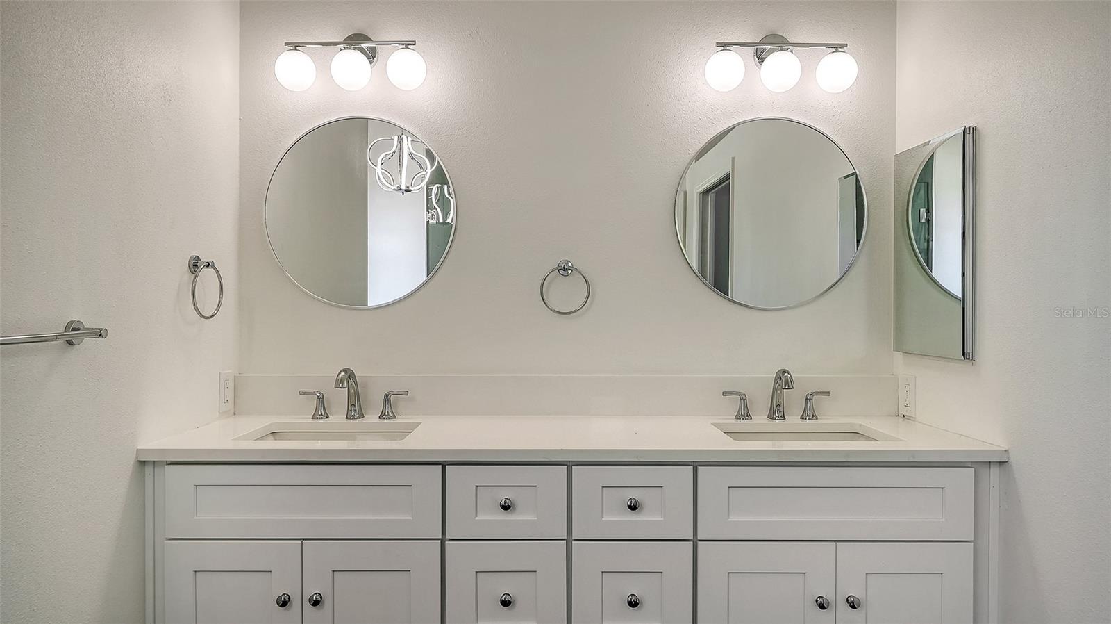 RIVER LANDINGS BLUFFS PH I - Residential