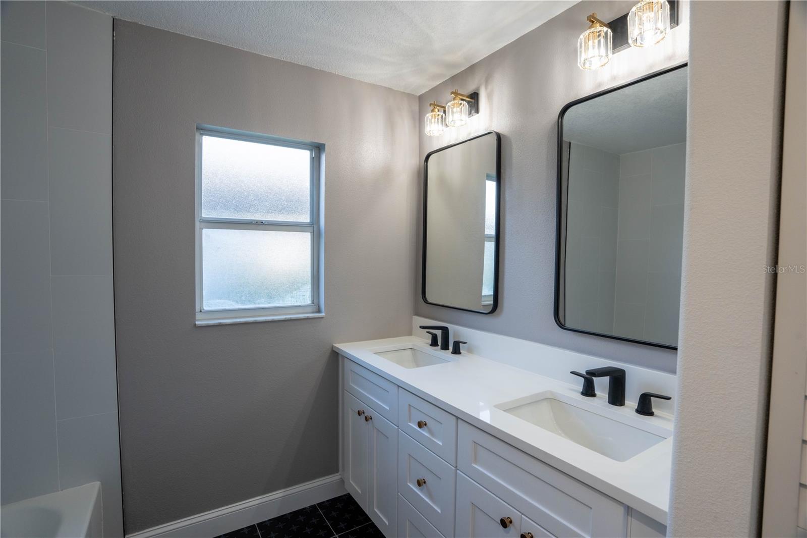 RIVER LANDINGS BLUFFS PH I - Residential