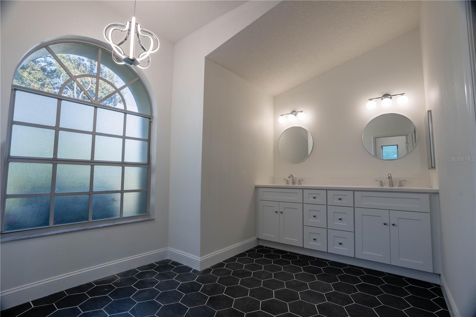 RIVER LANDINGS BLUFFS PH I - Residential