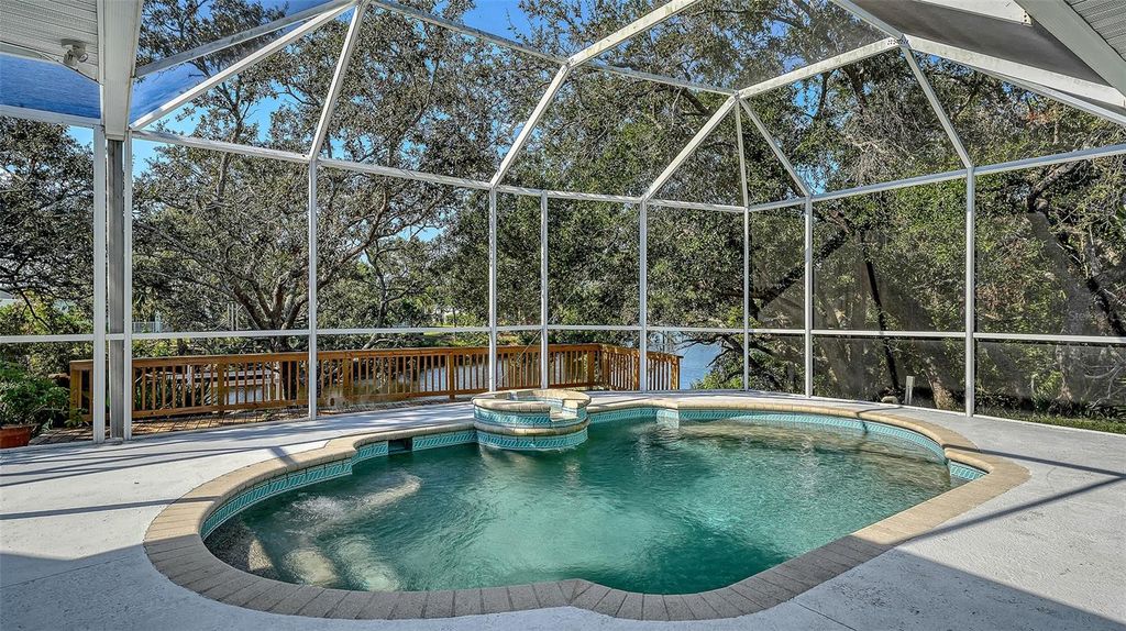 Photo of 5402 60th Street E, Bradenton, FL 34203 (MLS # A4665181)