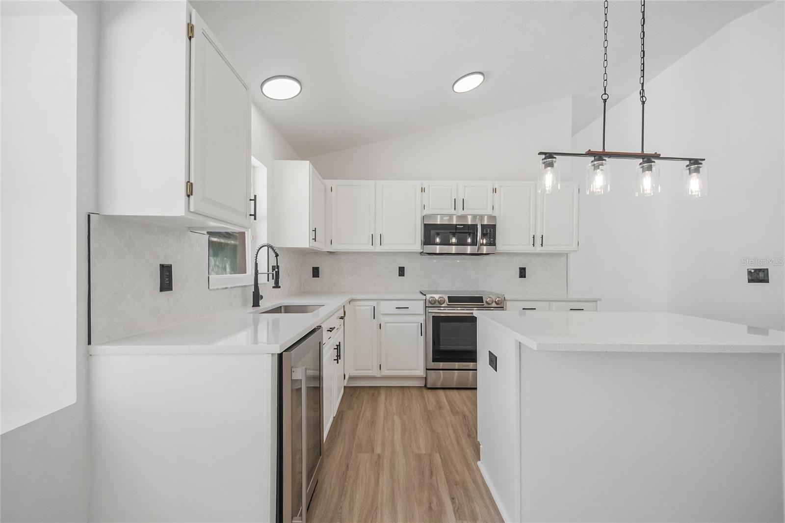 COURTYARDS PH 02 - Residential