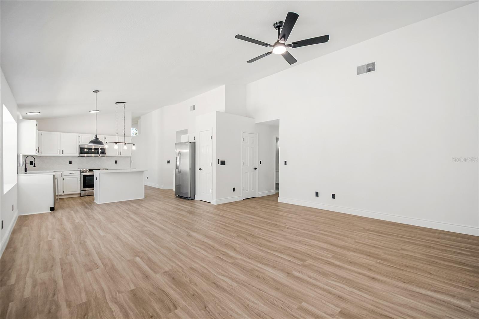 COURTYARDS PH 02 - Residential