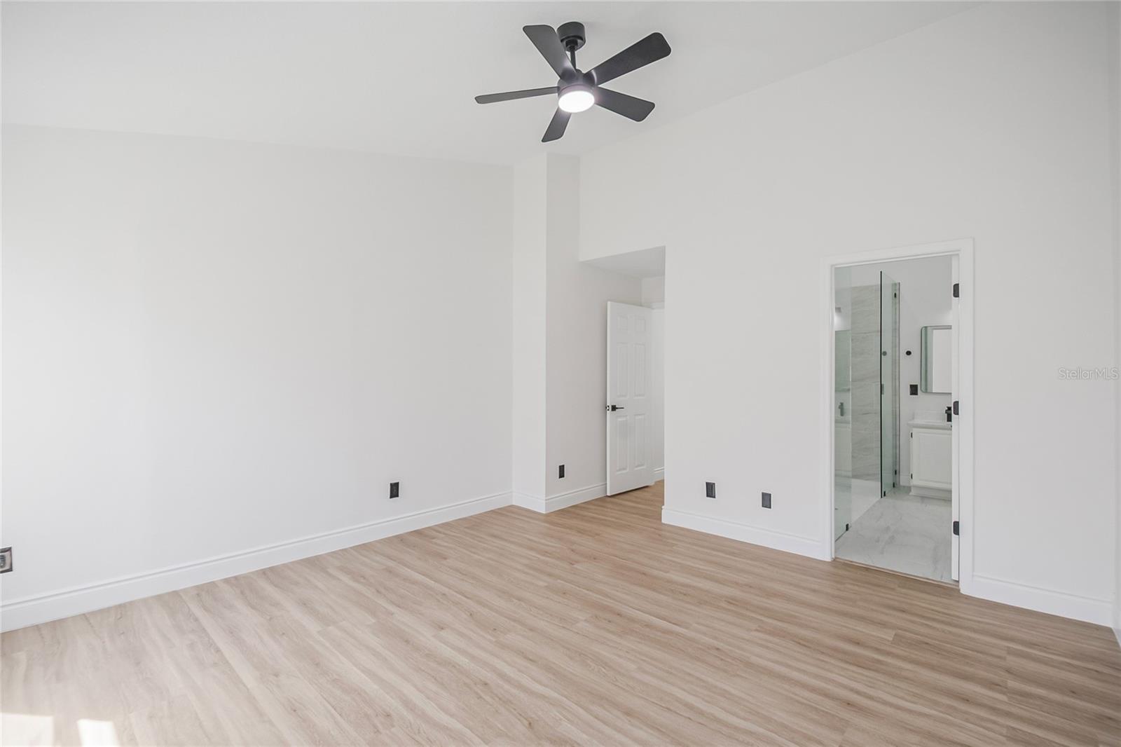 COURTYARDS PH 02 - Residential