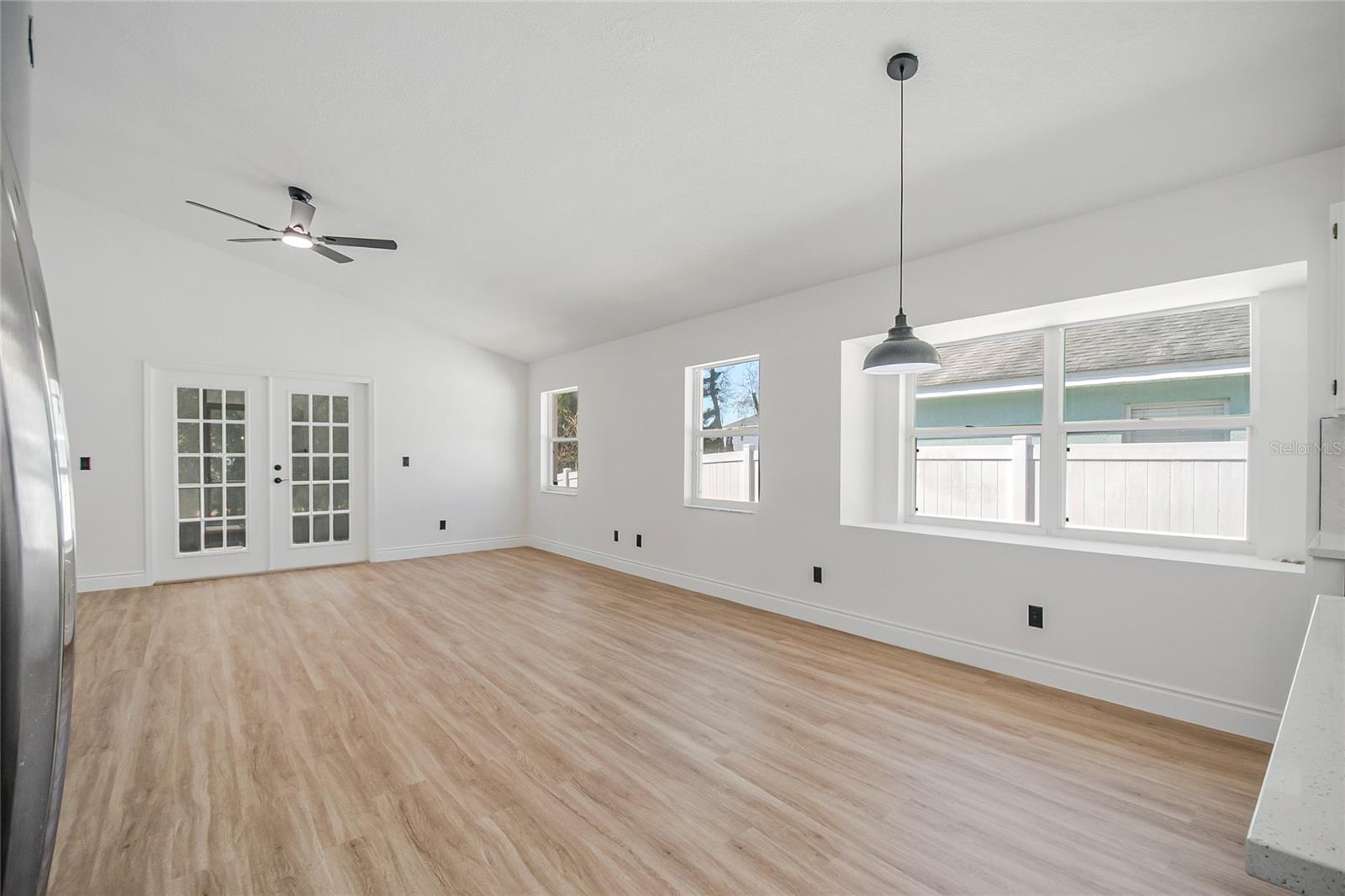 COURTYARDS PH 02 - Residential