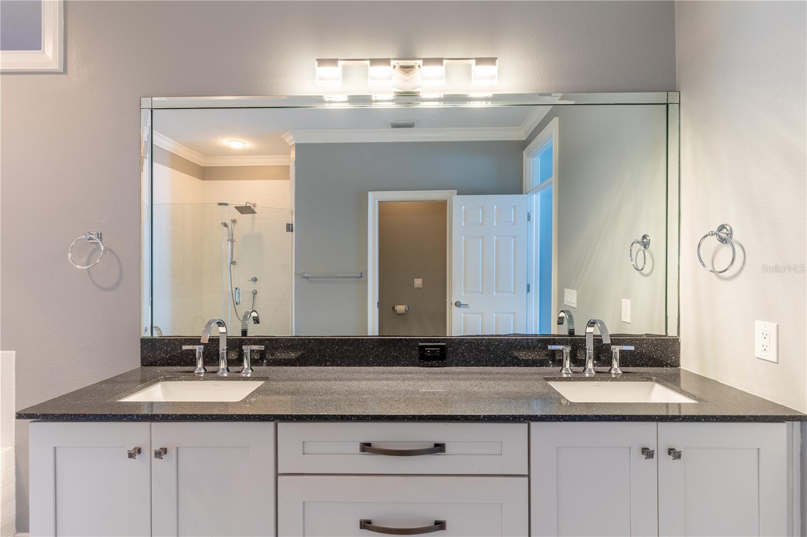 DOLPHINS LANDING - Residential Lease