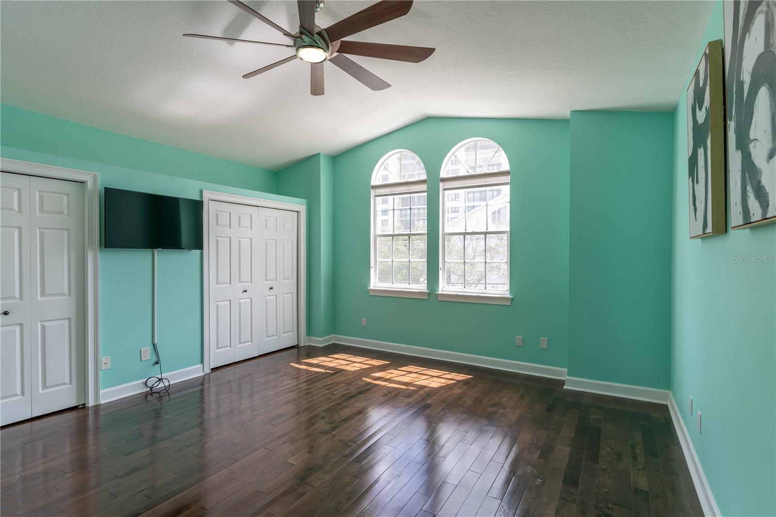 DOLPHINS LANDING - Residential Lease