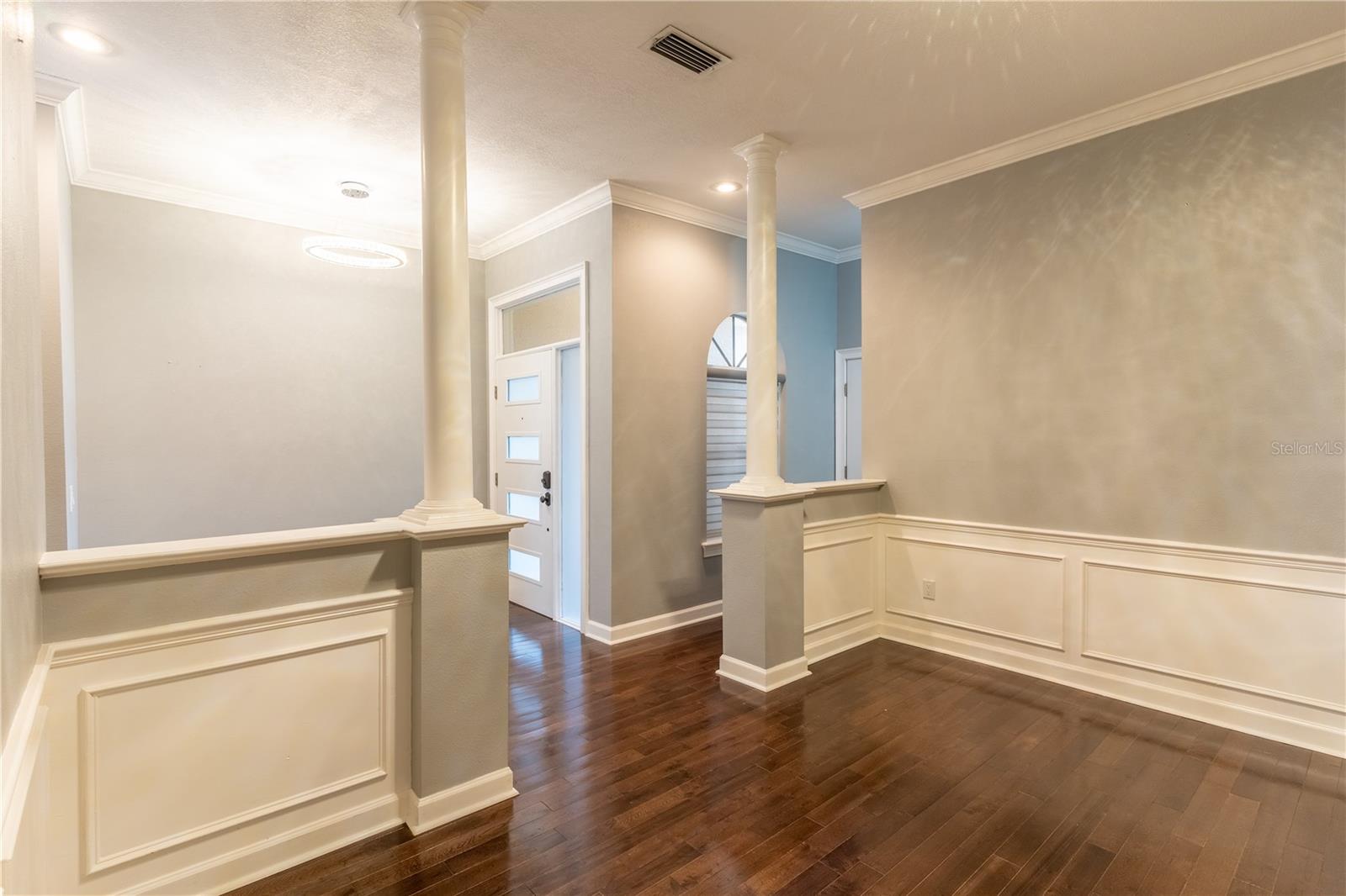 DOLPHINS LANDING - Residential Lease