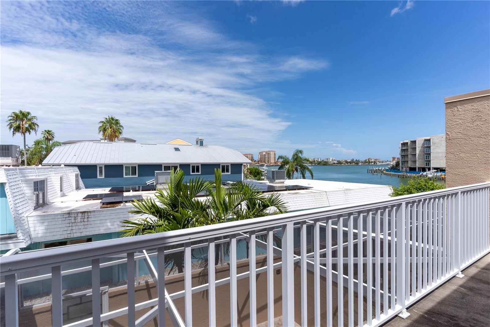 DOLPHINS LANDING - Residential Lease