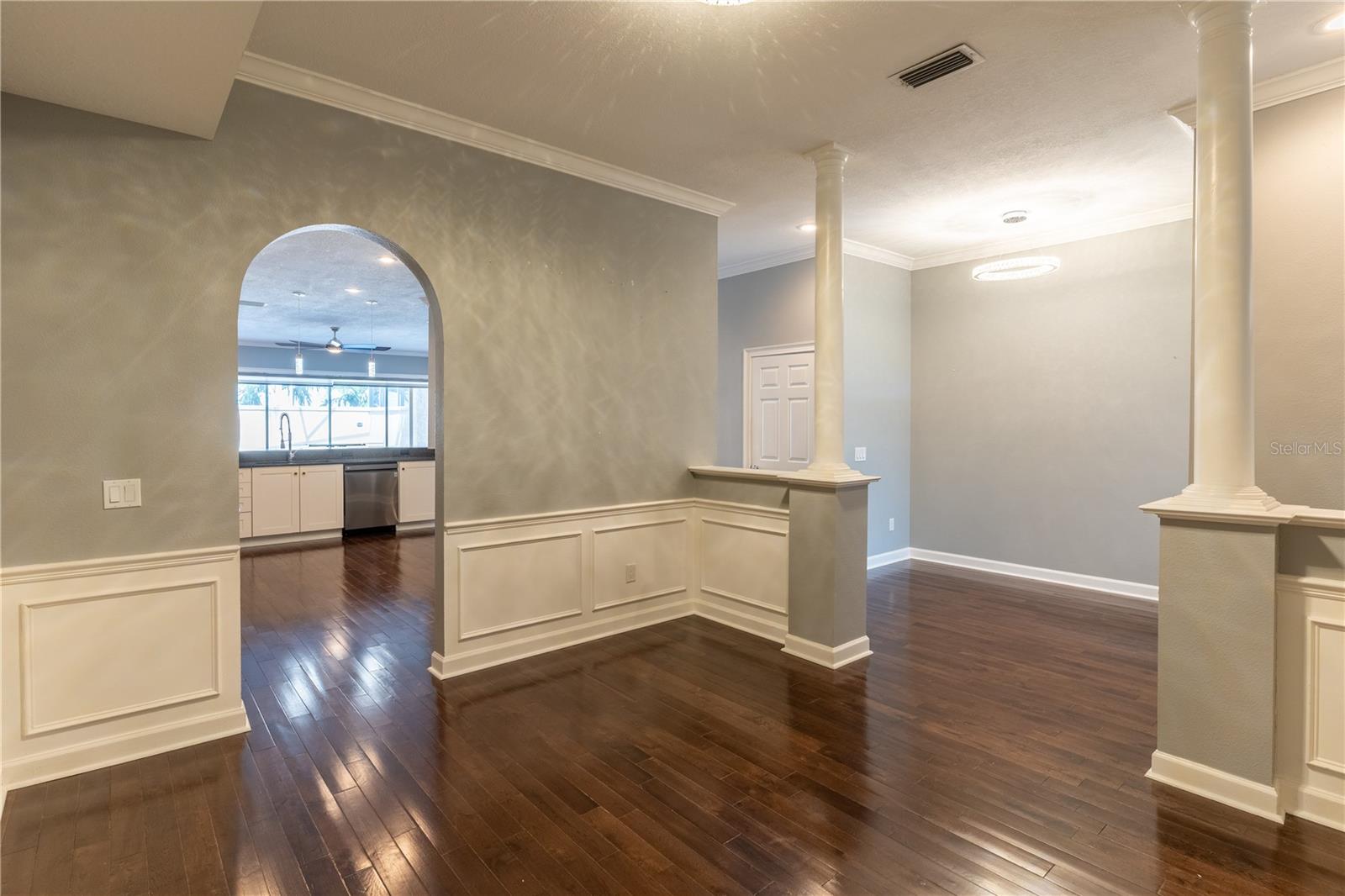 DOLPHINS LANDING - Residential Lease