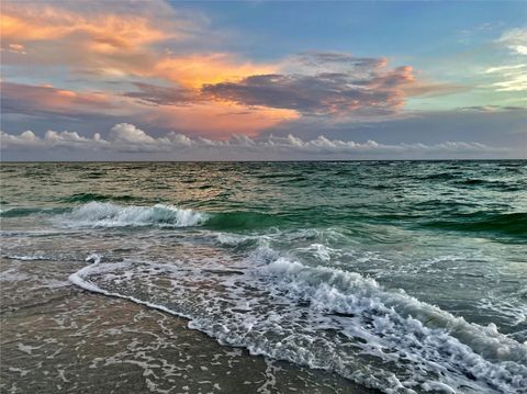 A home in LONGBOAT KEY