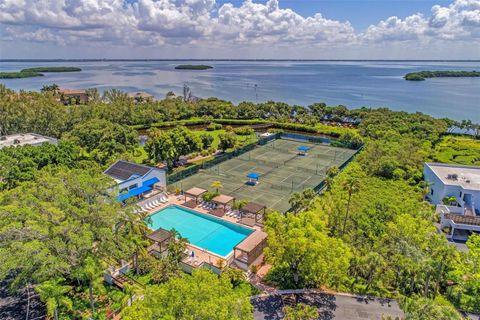 A home in LONGBOAT KEY