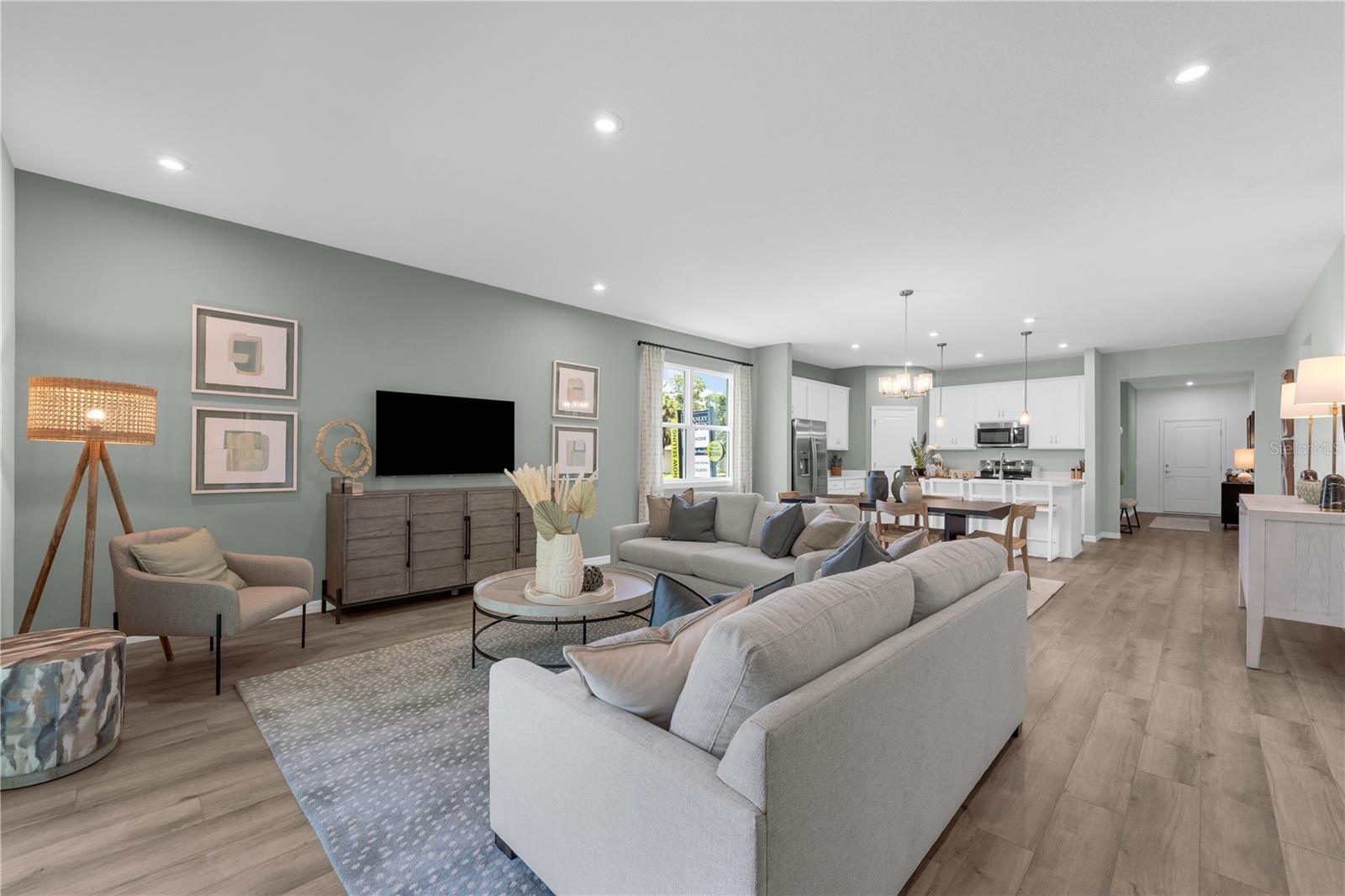 AVALON PARK TAVARES - Residential