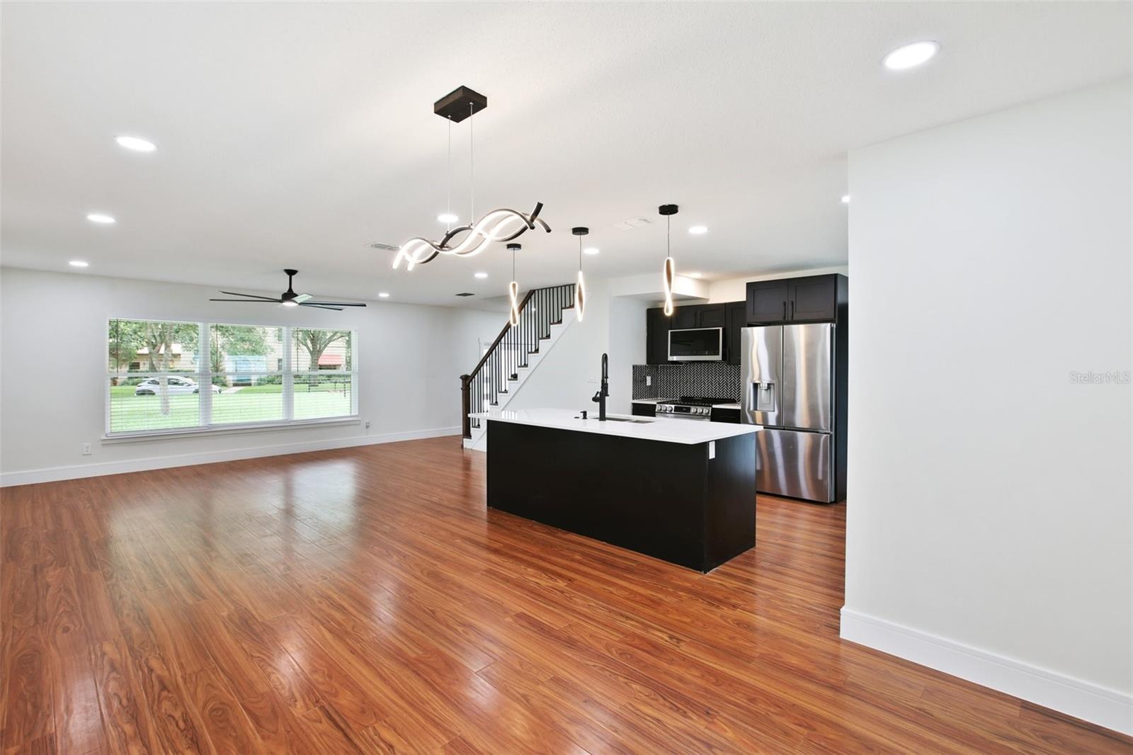 TEMPLE TERRACE ESTATES - Residential