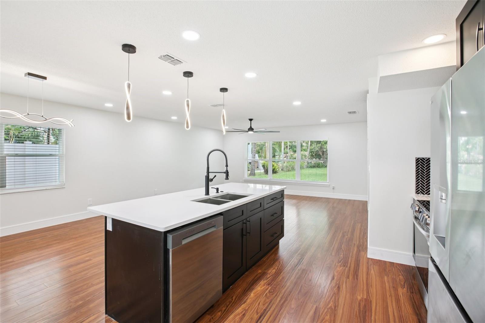 TEMPLE TERRACE ESTATES - Residential