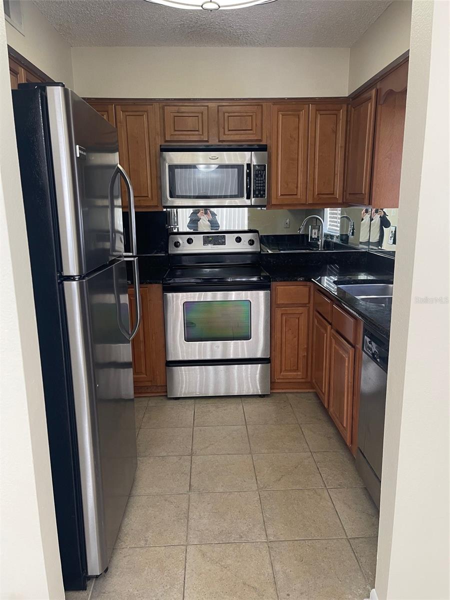 MEADOWLAKE PALM HARBOR CONDO - Residential Lease