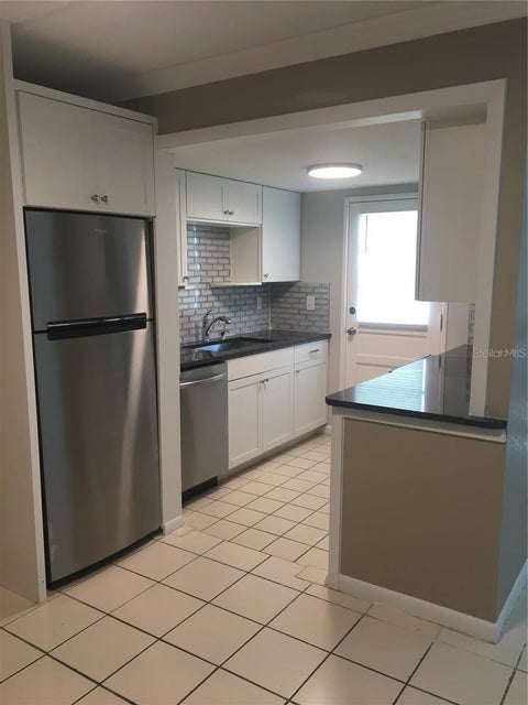 Photo of 2 N Fernwood Avenue #7, Clearwater, FL 33765 (MLS # TB8517406)