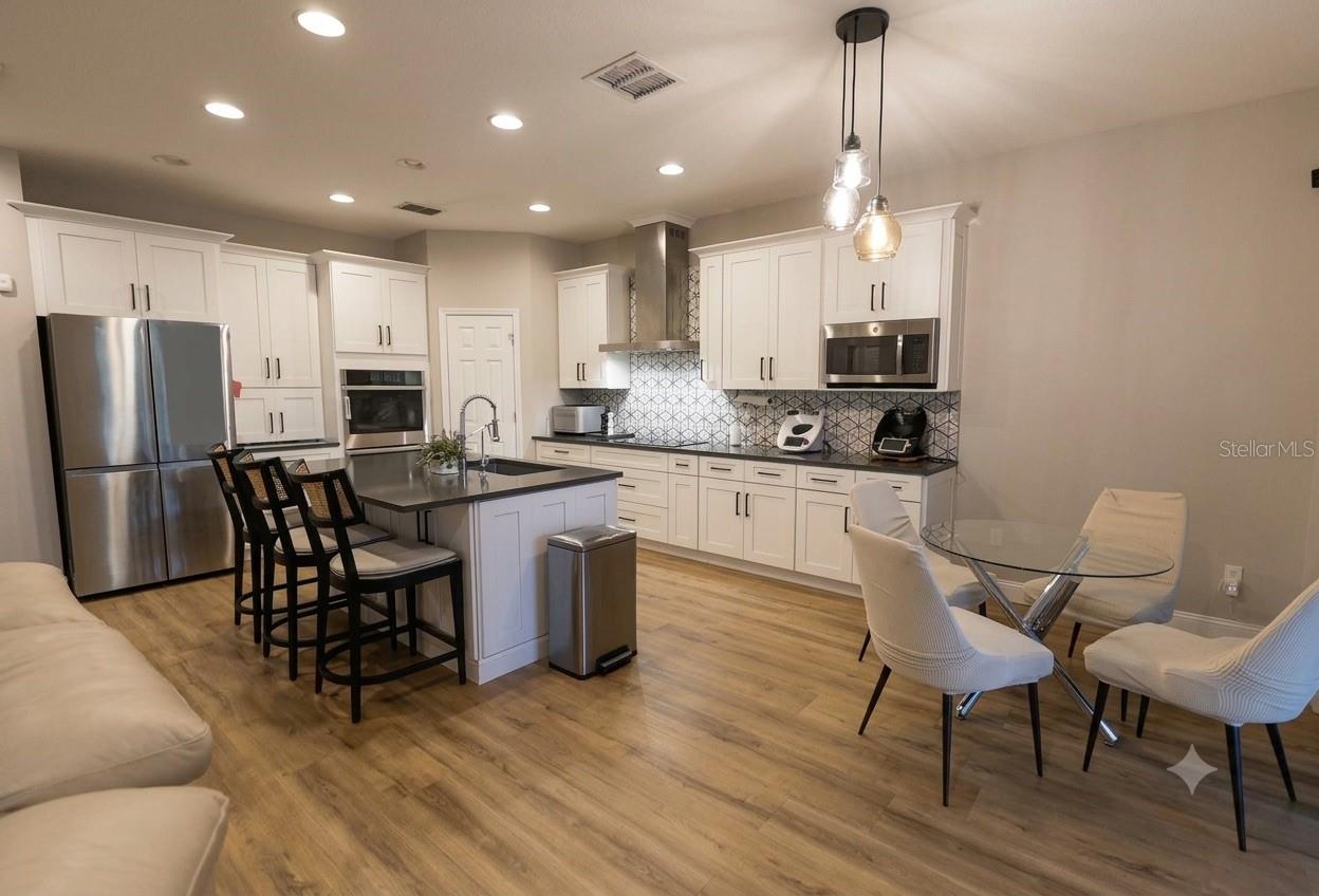 5303 PINE LILY CIRCLE