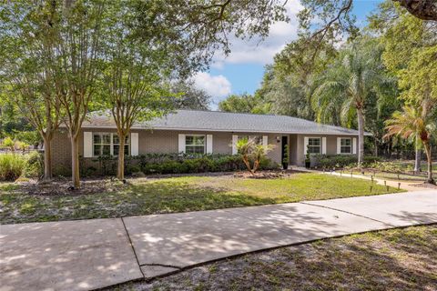 Photo of 330 Hayes Road, Winter Springs, FL 32708 (MLS # O6404598)