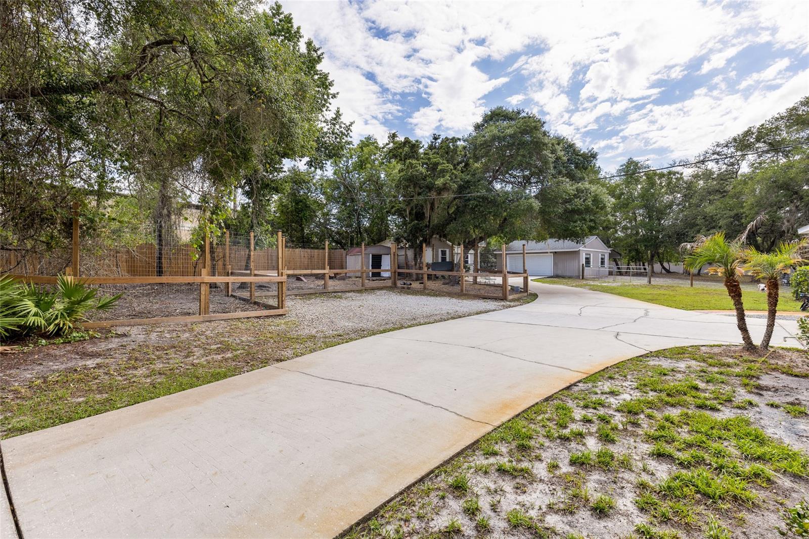NORTH ORLANDO RANCHES SEC 04 - Residential