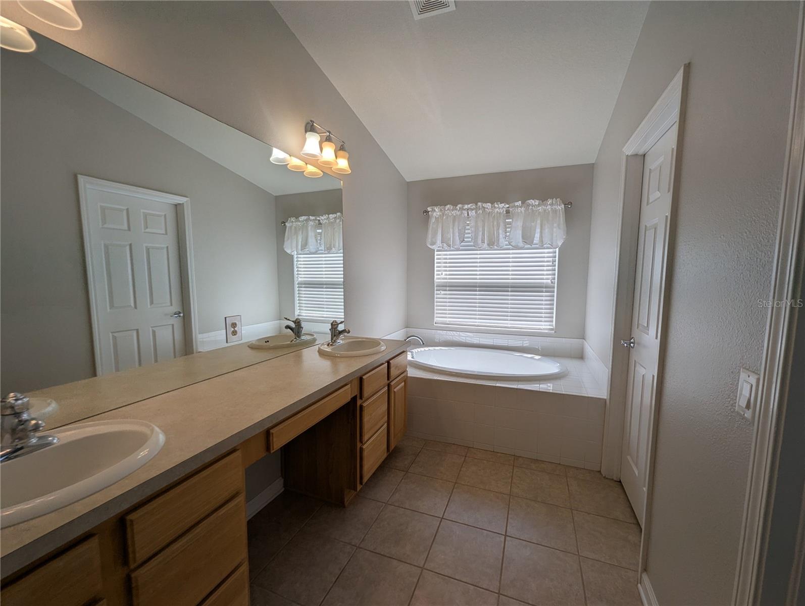 HARRISON RANCH PH I-A - Residential Lease