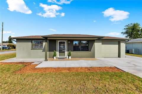 Photo of 3415 Salisbury Drive, Holiday, FL 34691 (MLS # W7882415)