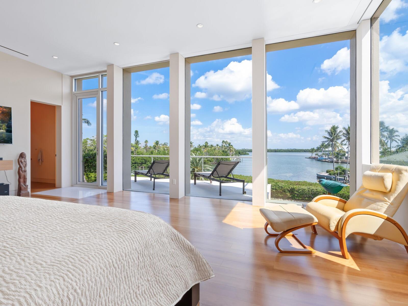 LONGBOAT KEY - Residential