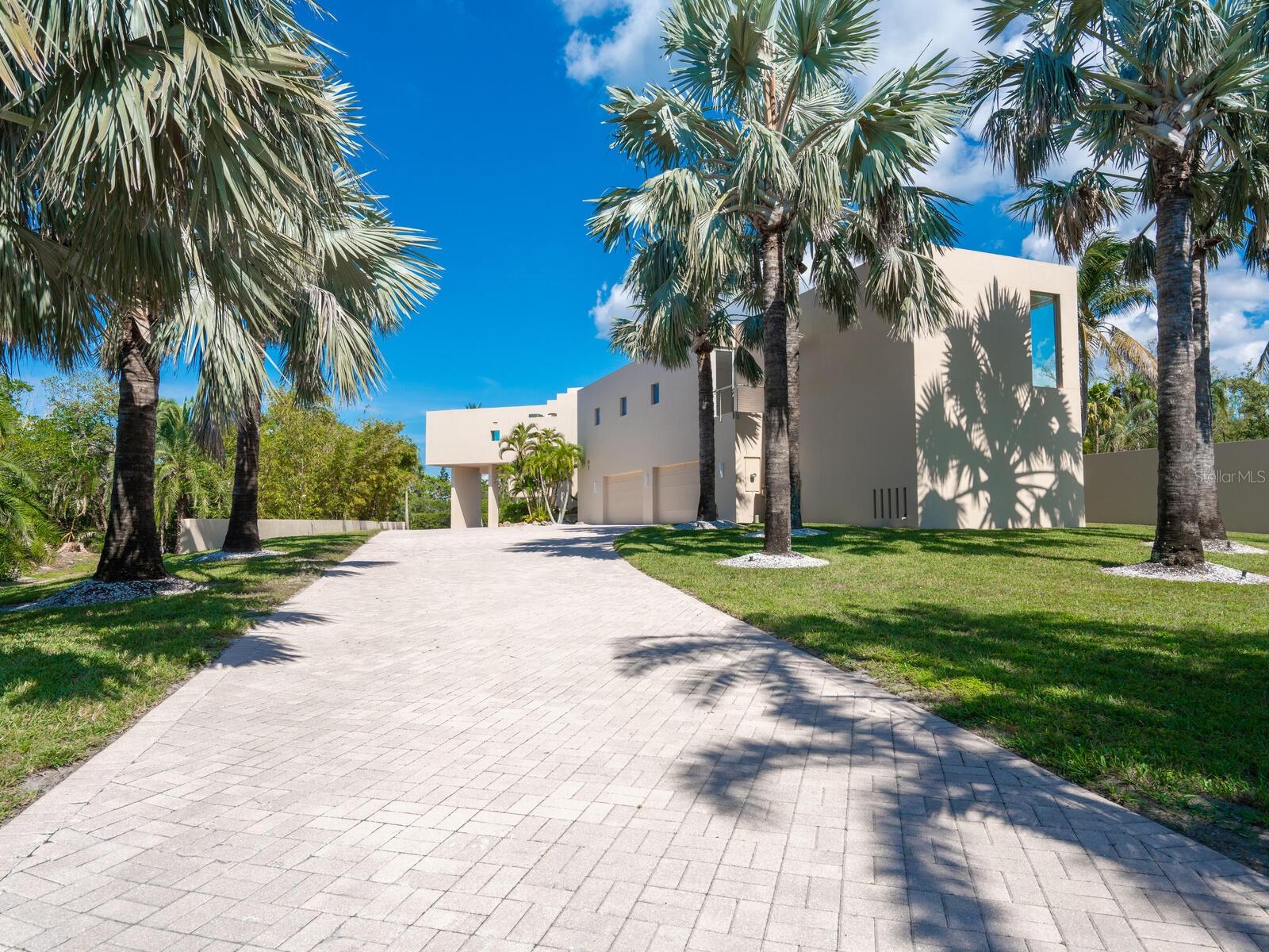 LONGBOAT KEY - Residential