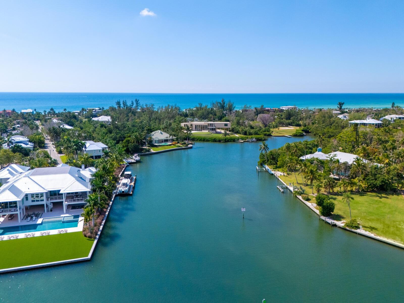 LONGBOAT KEY - Residential