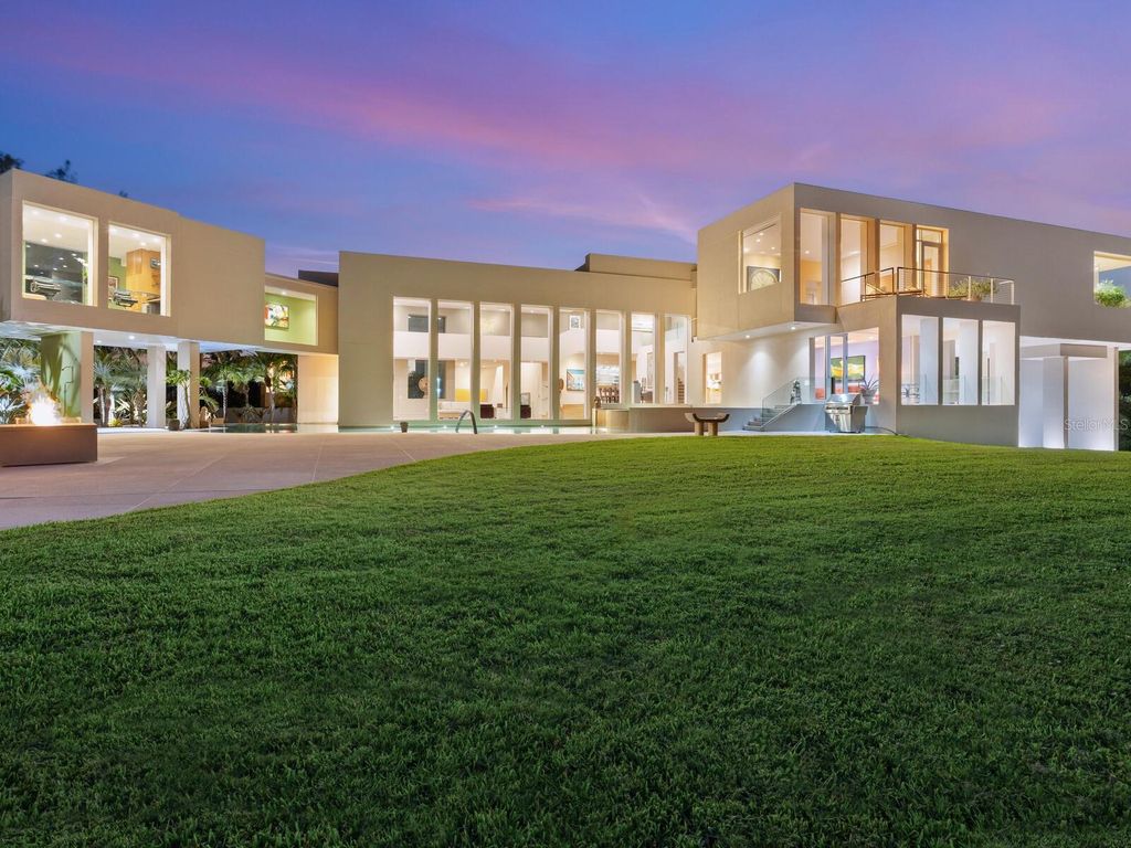 Photo of 6610 Gulf Of Mexico Drive, Longboat Key, FL 34228 (MLS # A4681242)