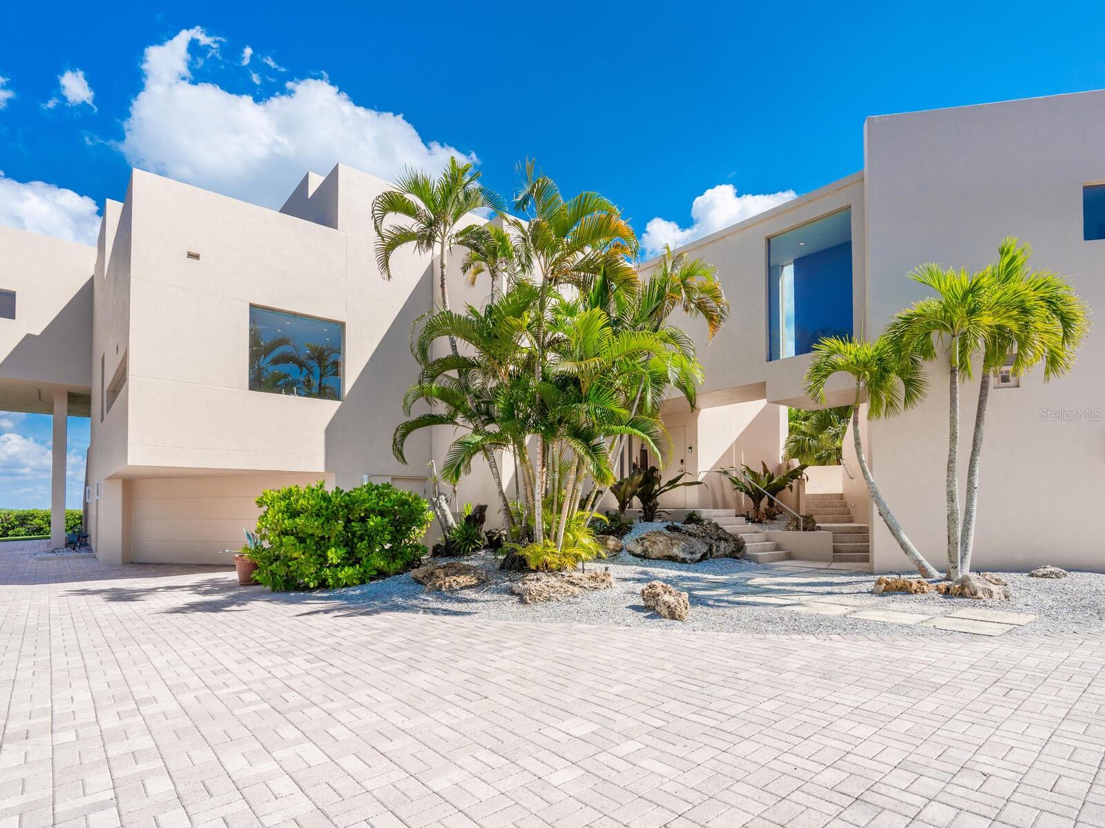 LONGBOAT KEY - Residential