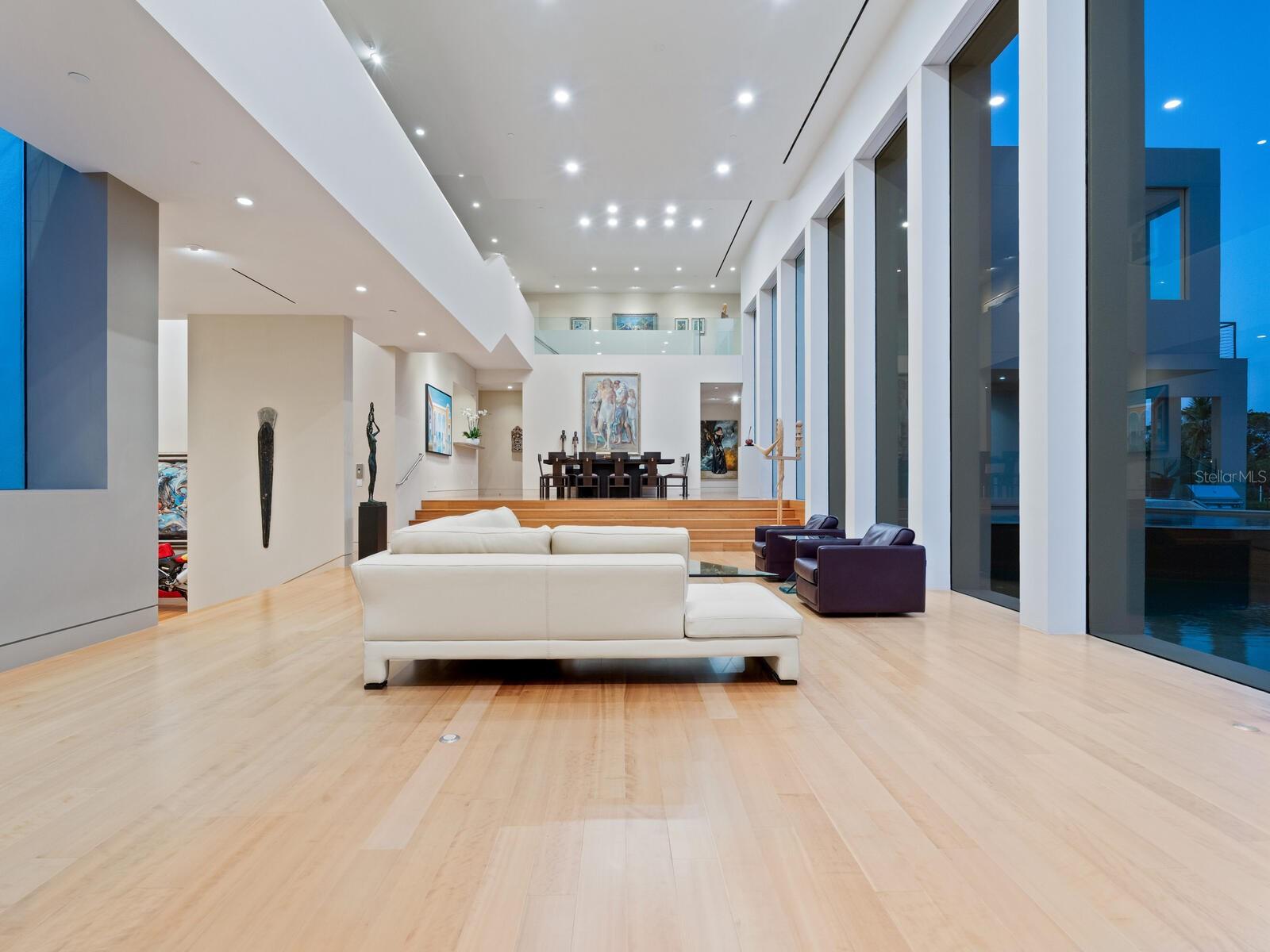 LONGBOAT KEY - Residential