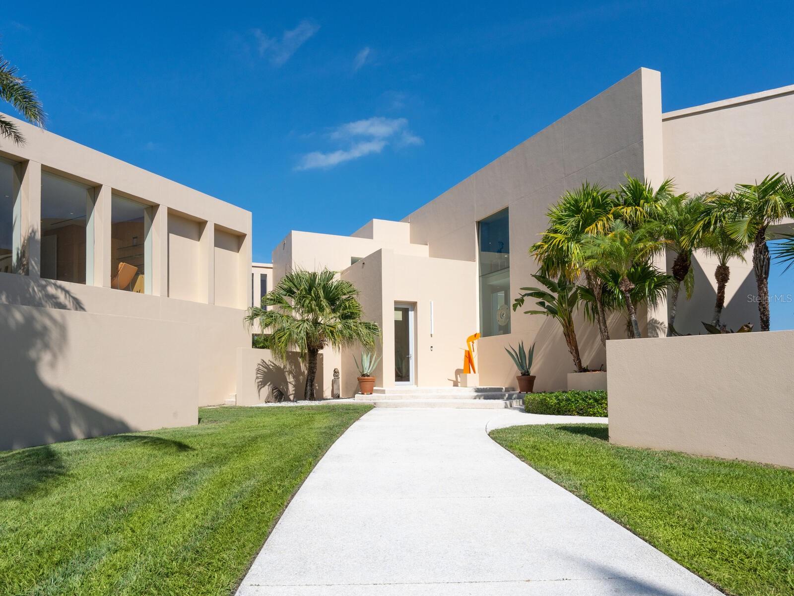 LONGBOAT KEY - Residential