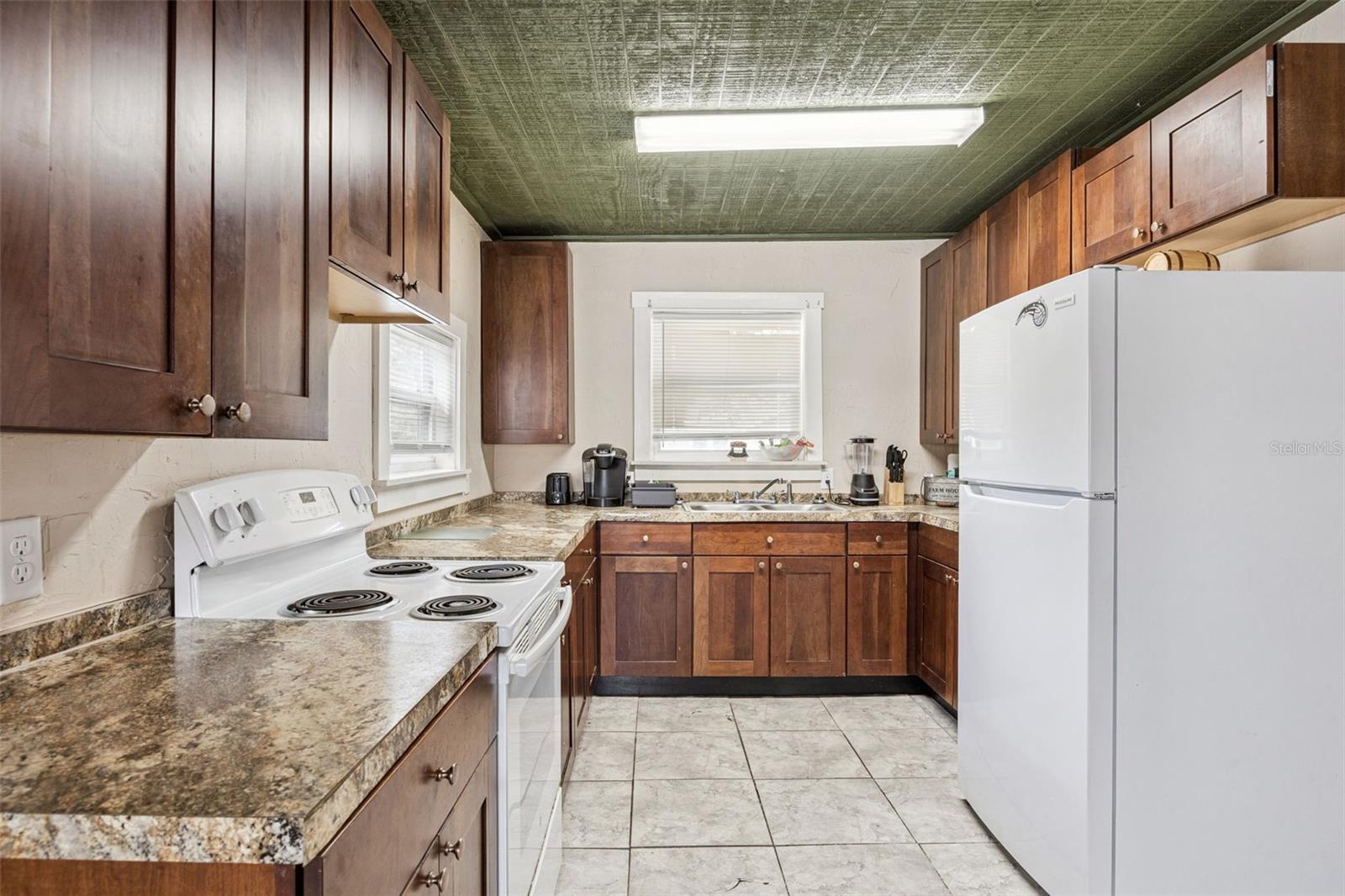 PATRICKS ADD - Residential Income