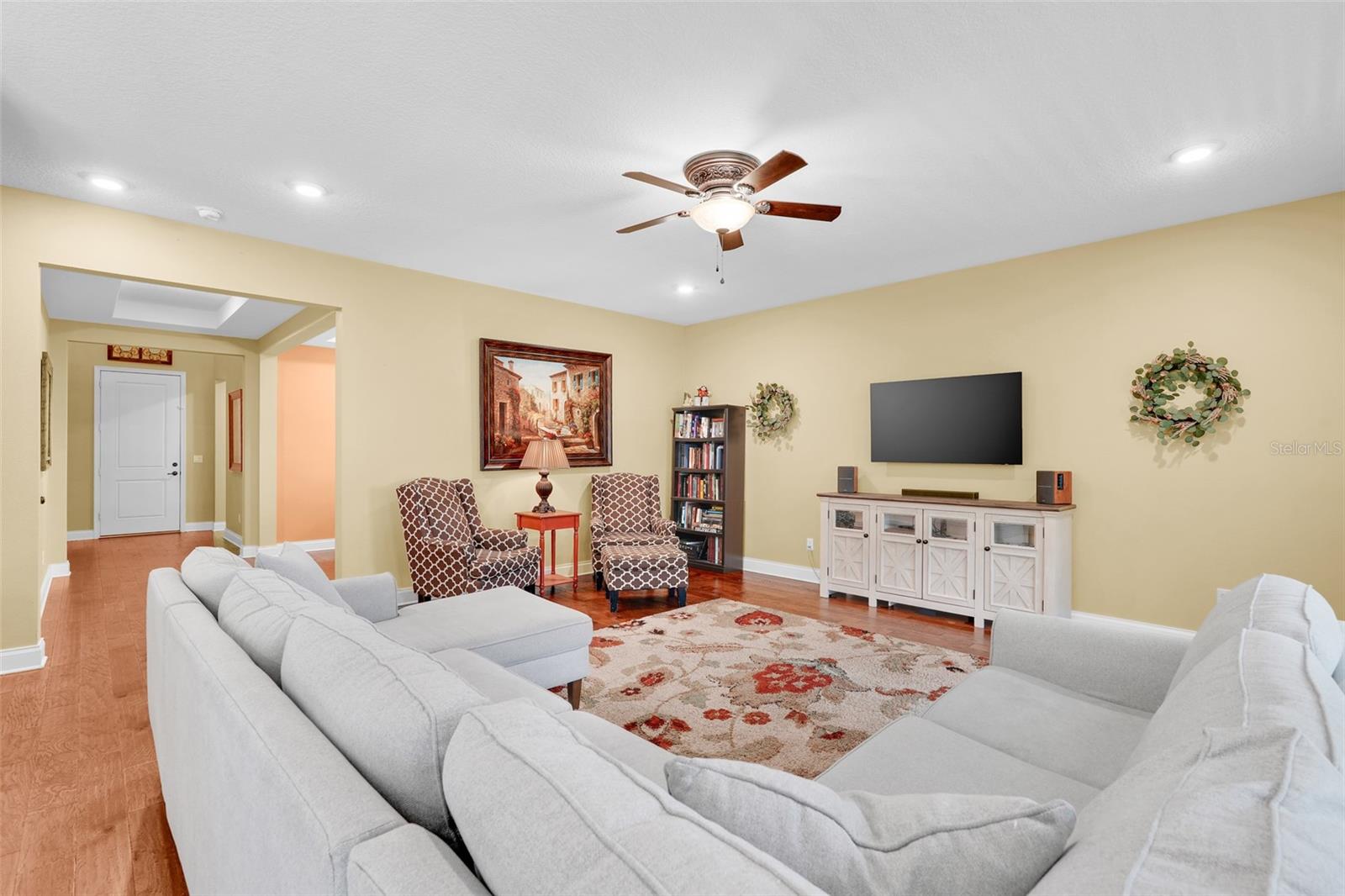 WINDERMERE ISLE - Residential