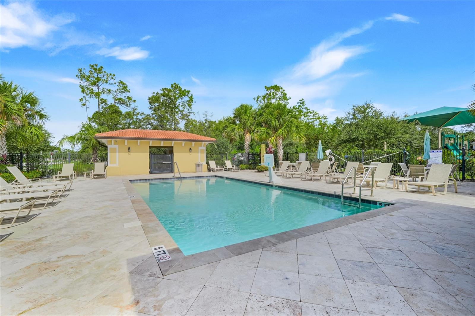 WINDERMERE ISLE - Residential