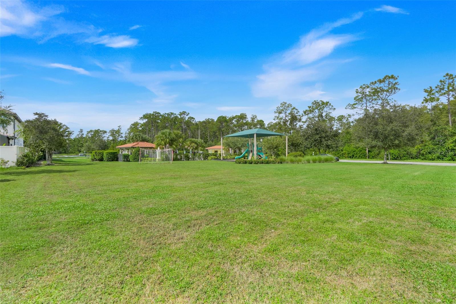 WINDERMERE ISLE - Residential